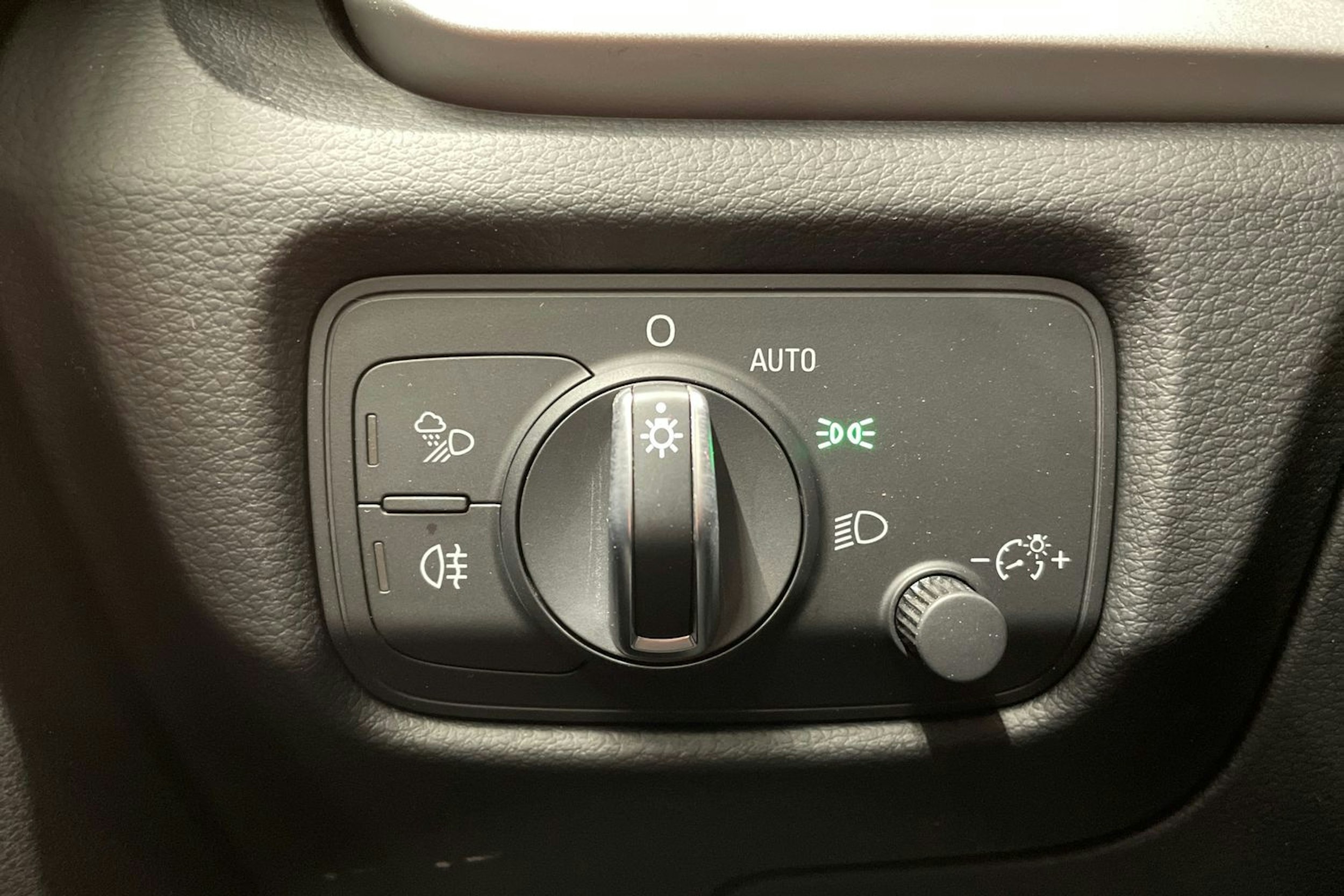 musta Audi A3 2017 kuva 22.