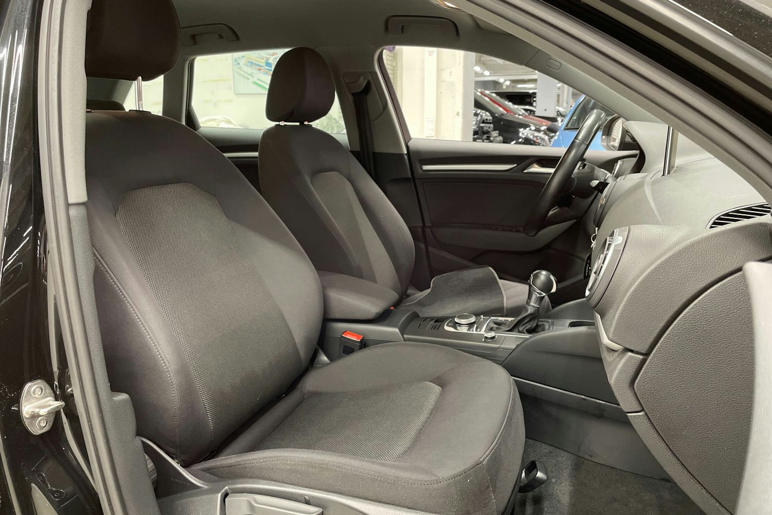 musta Audi A3 2017 kuva 27.