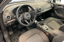 Musta Audi A3 2017 kuva 6.