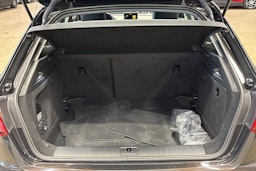 ruskea (beige) Audi A3 2017 kuva 15.