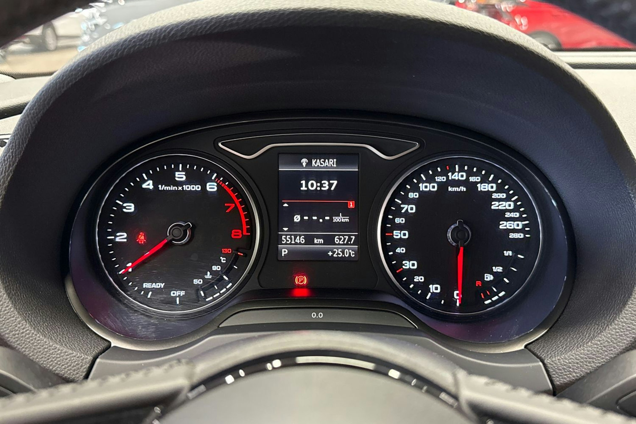 ruskea (beige) Audi A3 2017 kuva 16.