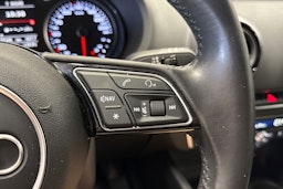 ruskea (beige) Audi A3 2017 kuva 18.