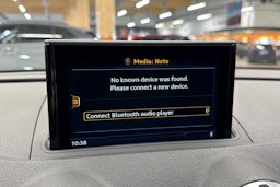 ruskea (beige) Audi A3 2017 kuva 22.