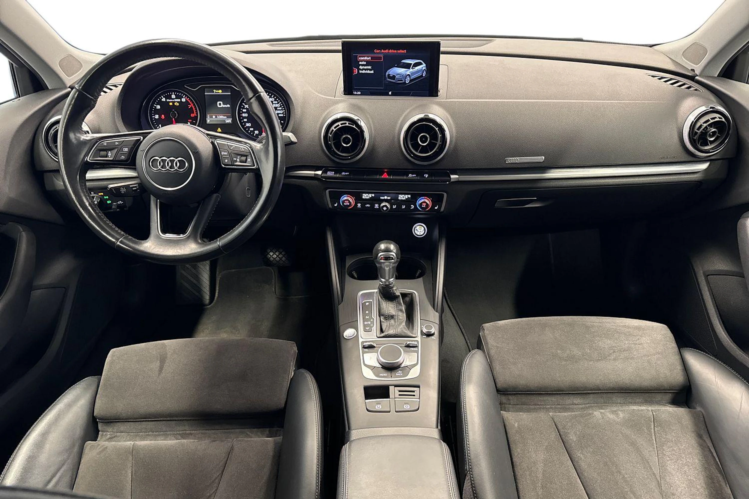 musta Audi A3 2017 kuva 9.