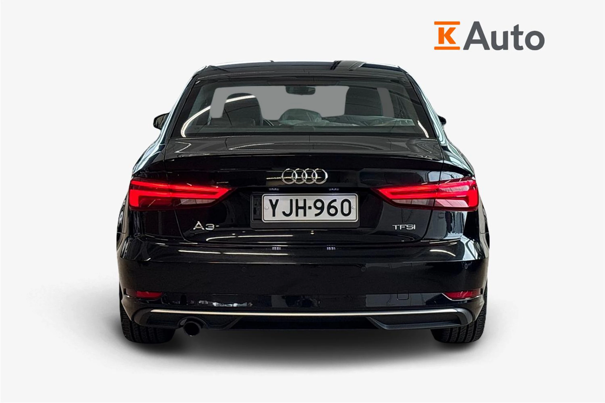 musta Audi A3 2017 kuva 3.