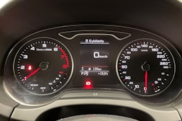 Sininen Audi A3 2018 kuva 16.