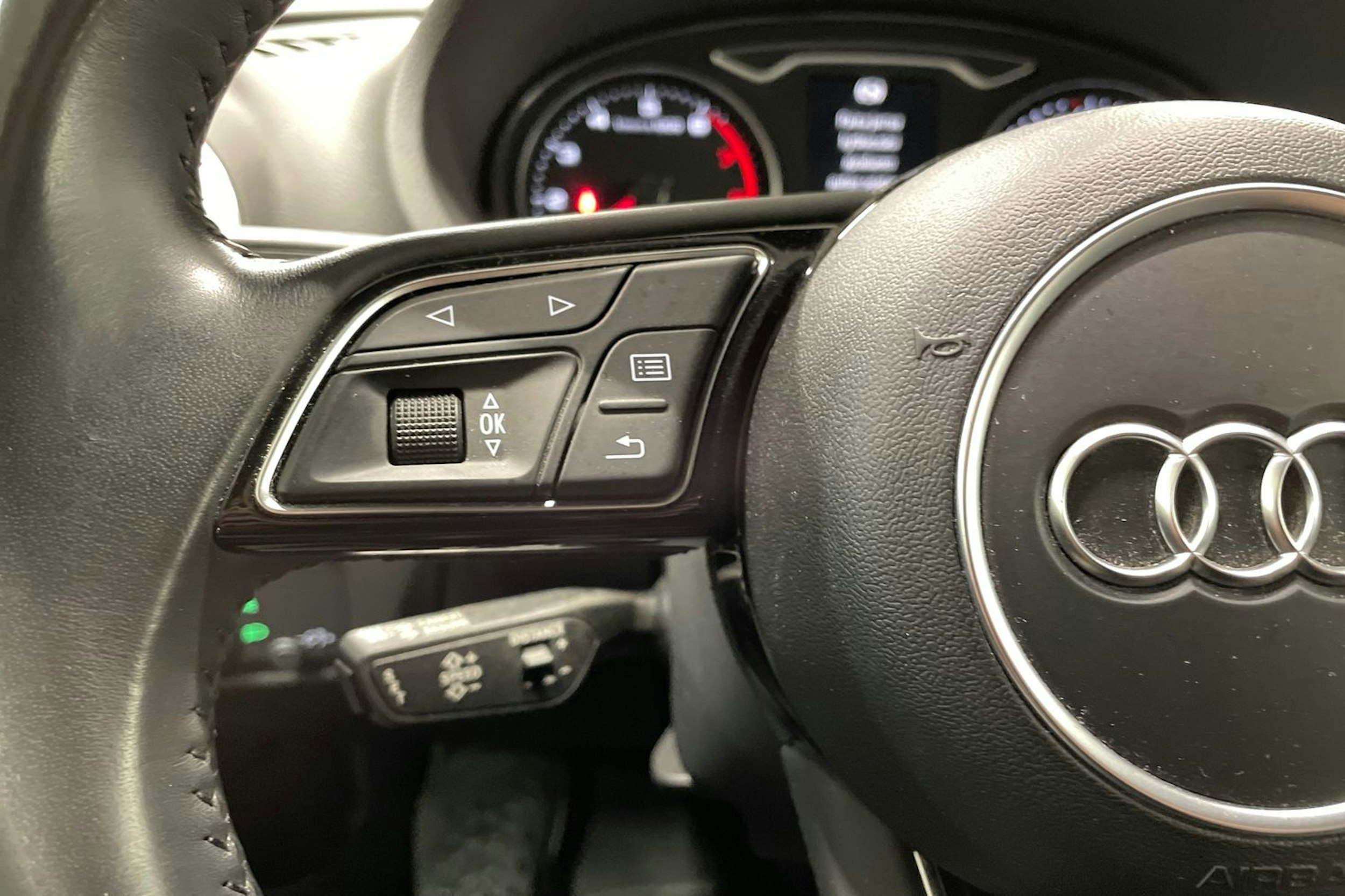 Sininen Audi A3 2018 kuva 23.