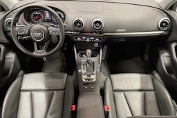 musta Audi A3 2018 kuva 9.