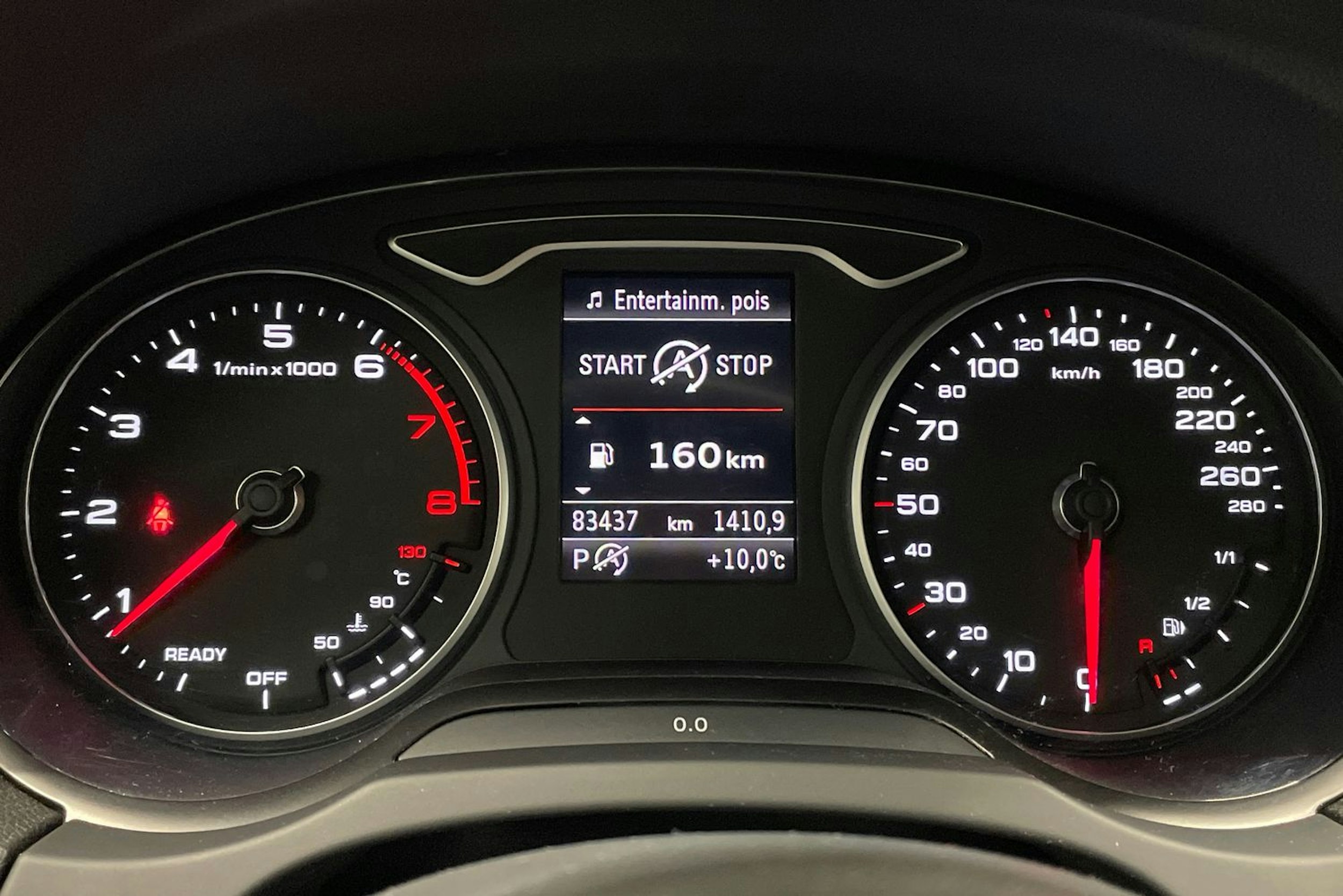 musta Audi A3 2018 kuva 16.