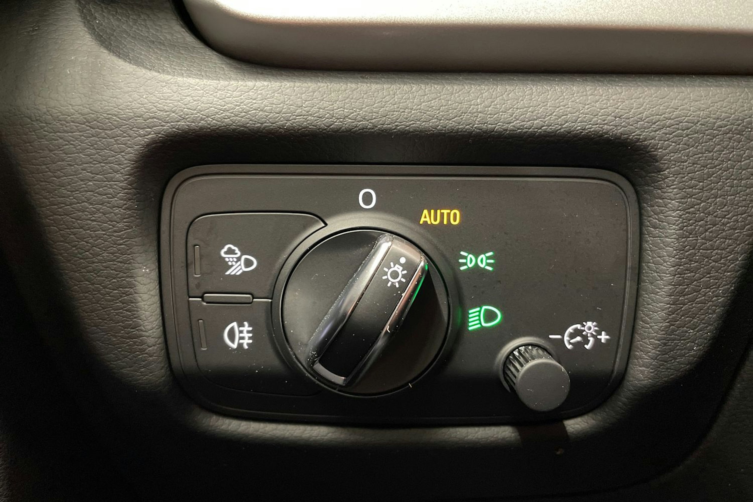 musta Audi A3 2018 kuva 19.