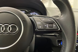 musta Audi A3 2018 kuva 21.