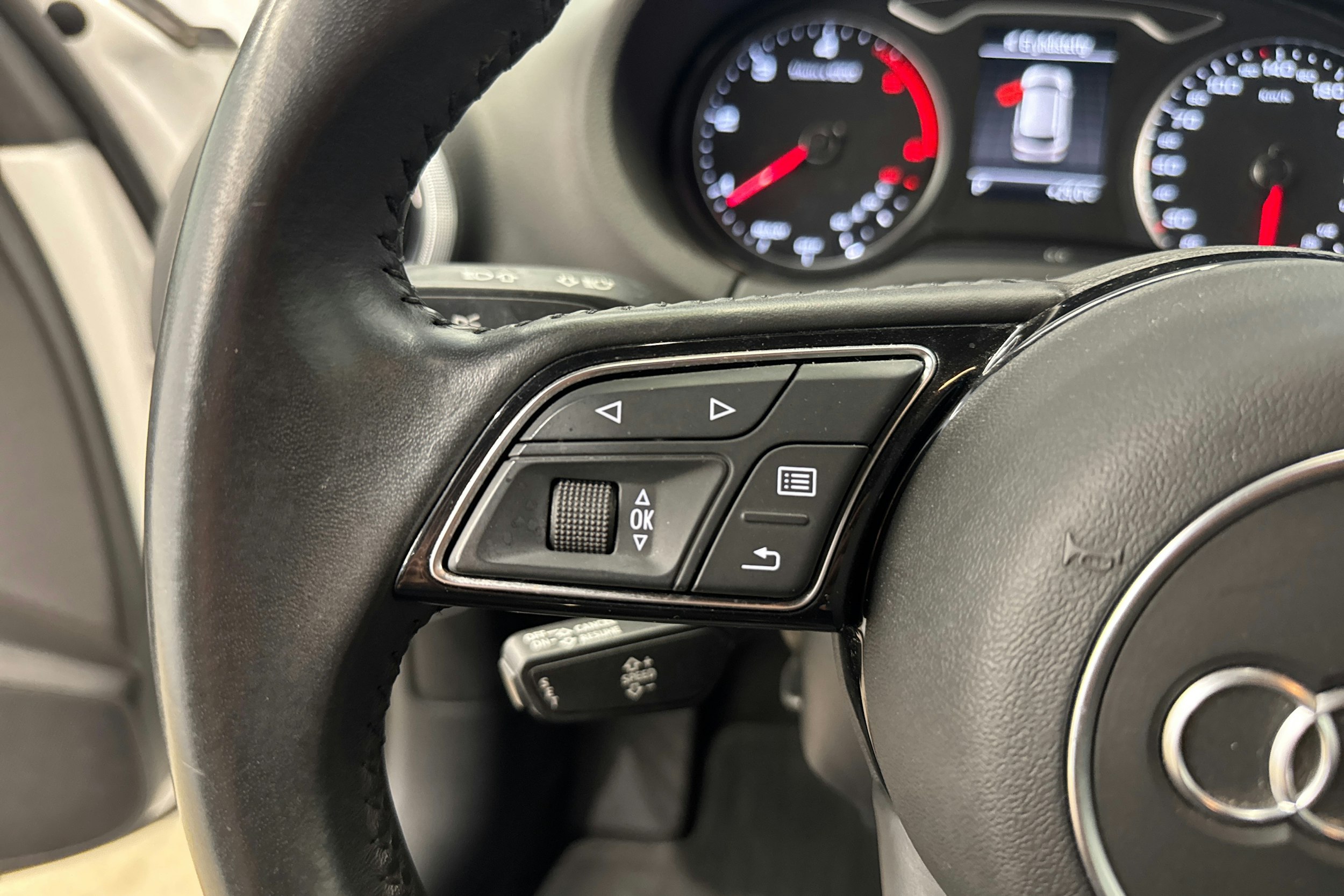 valkoinen Audi A3 2018 kuva 19.