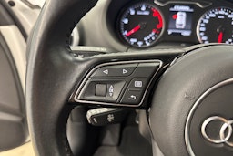 valkoinen Audi A3 2018 kuva 19.