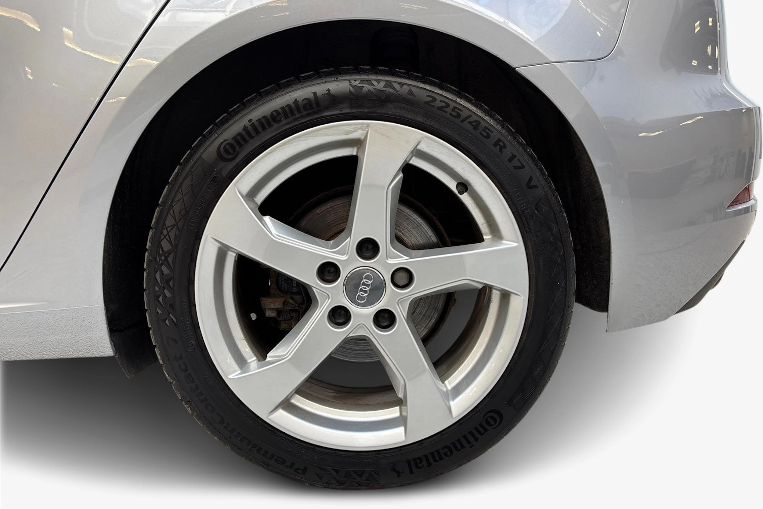hopea Audi A3 2018 kuva 9.