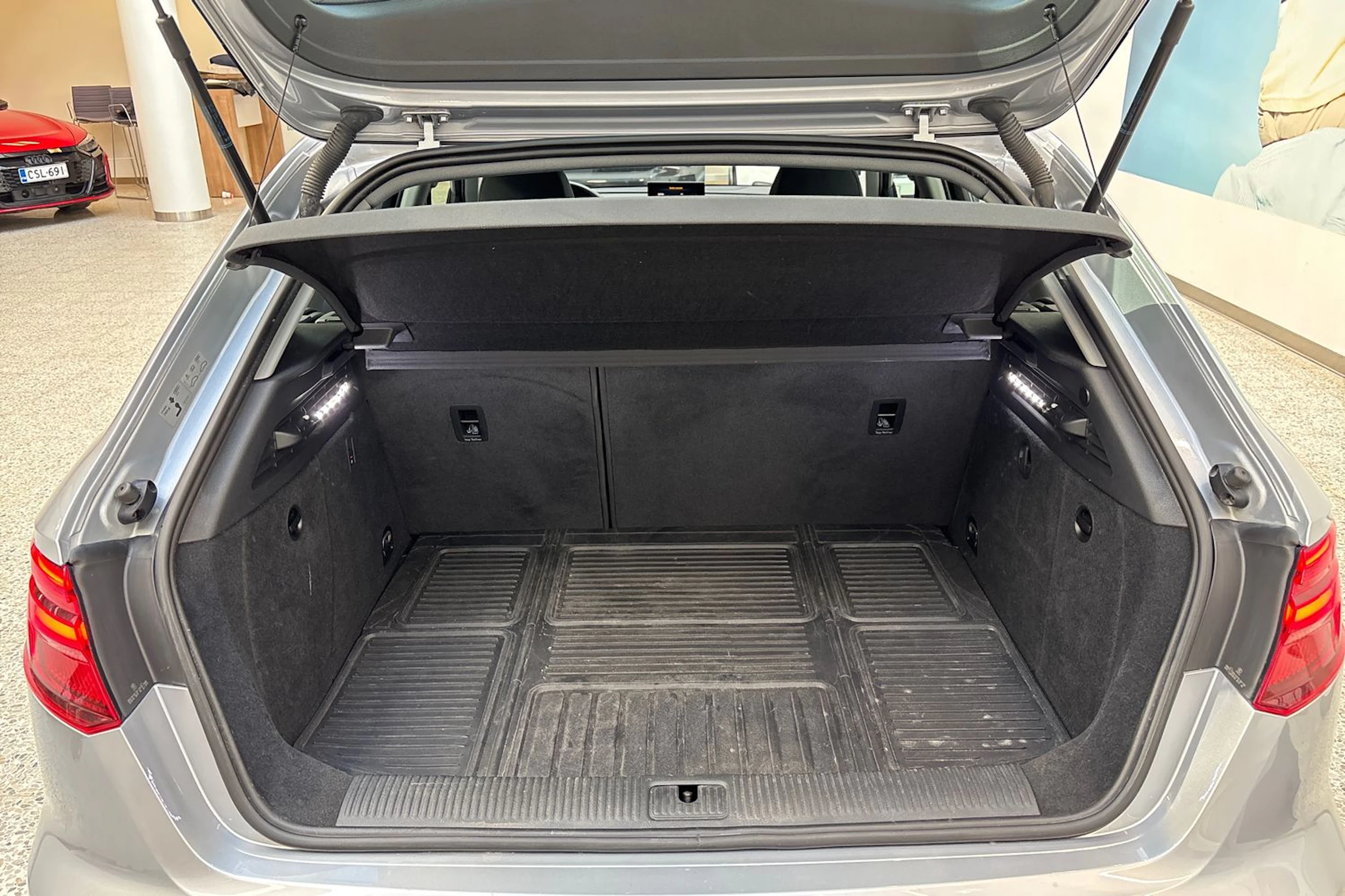 hopea Audi A3 2018 kuva 12.