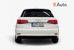 Valkoinen Audi A3 2018 kuva 3.