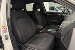 Valkoinen Audi A3 2018 kuva 13.