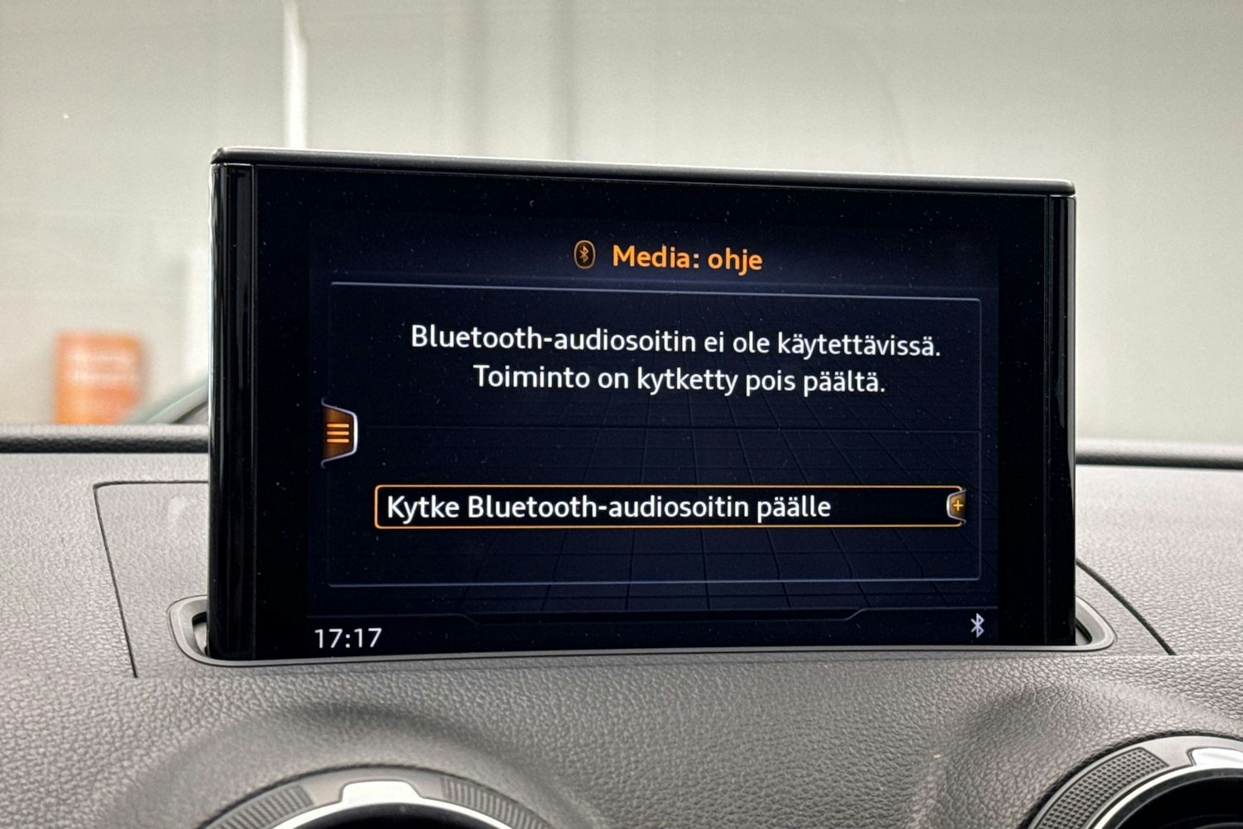 Valkoinen Audi A3 2018 kuva 25.