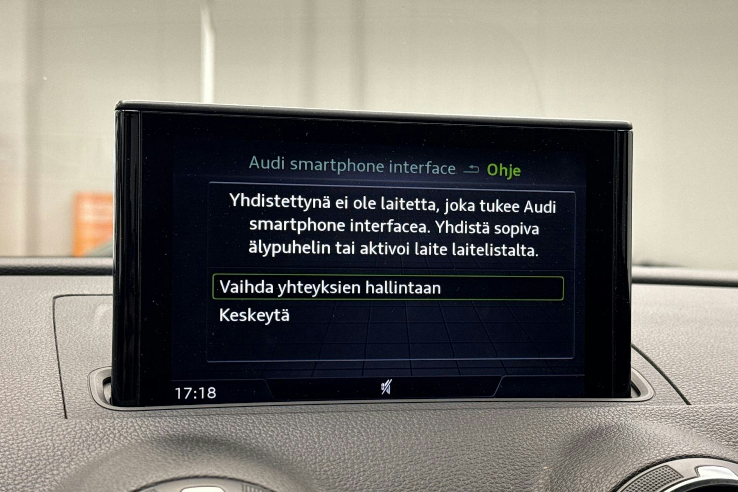 Valkoinen Audi A3 2018 kuva 27.