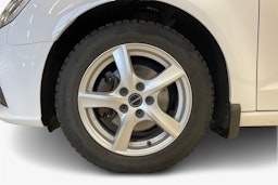 valkoinen Audi A3 2018 kuva 11.