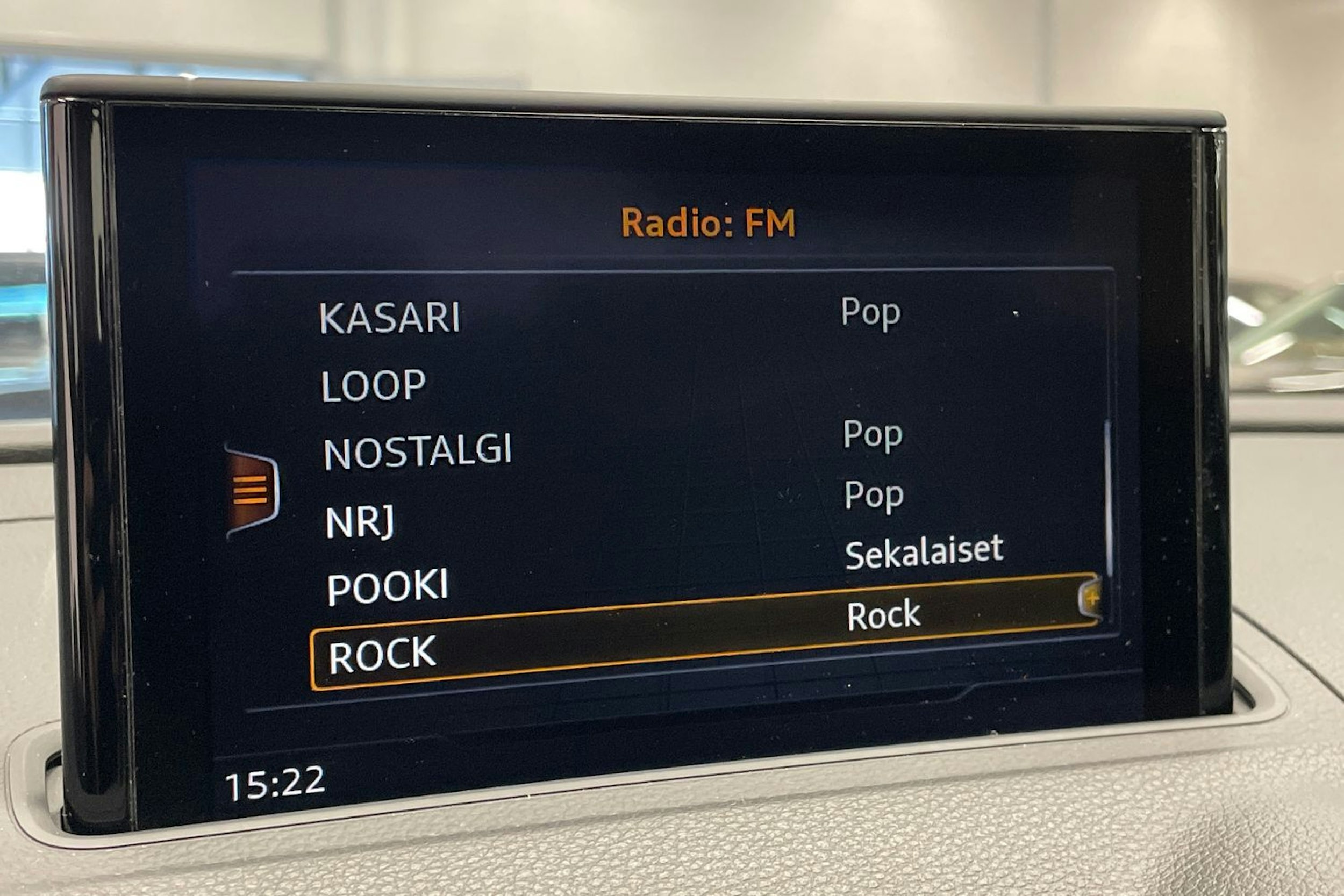 valkoinen Audi A3 2018 kuva 21.