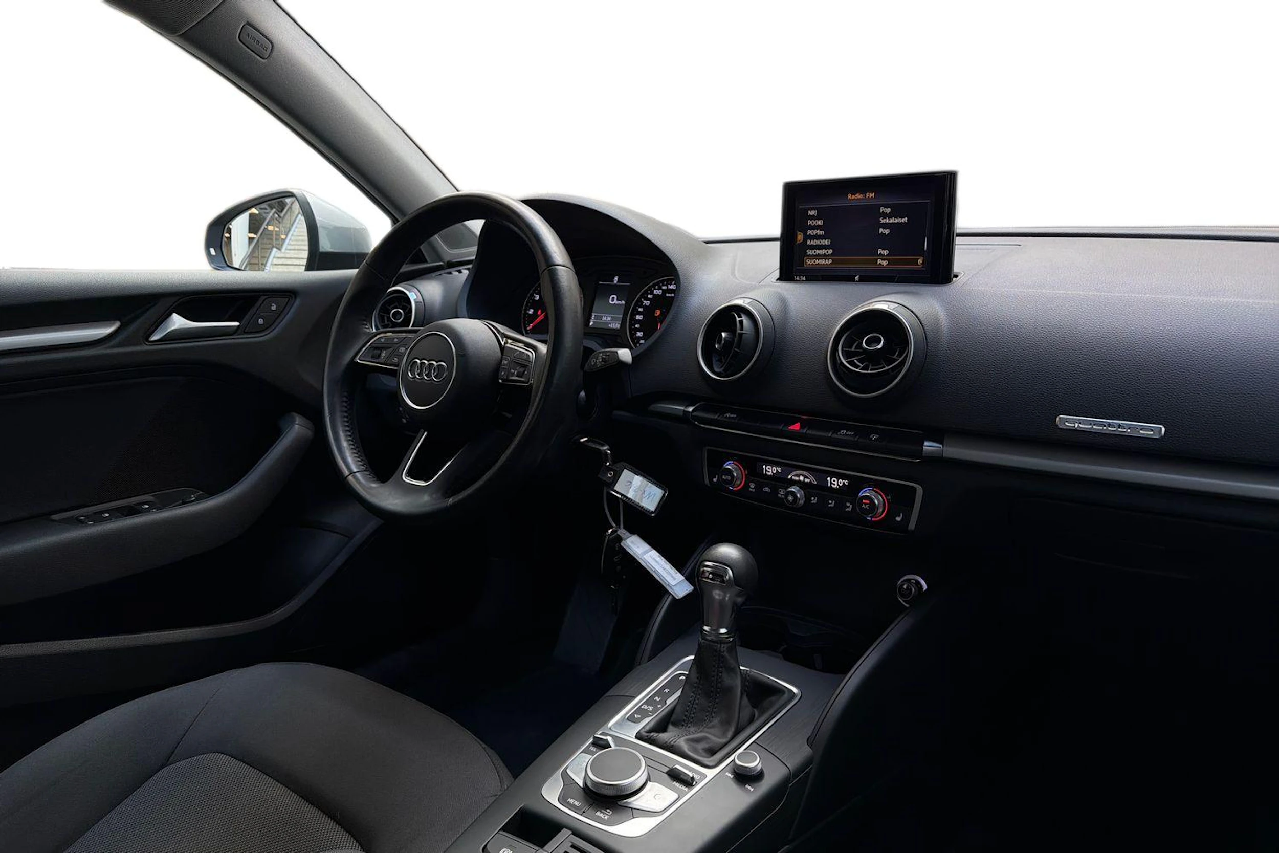 hopea Audi A3 2018 kuva 7.