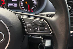 hopea Audi A3 2018 kuva 14.