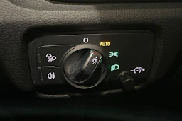 valkoinen Audi A3 2018 kuva 25.
