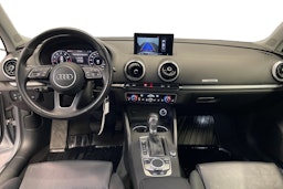 hopea Audi A3 2018 kuva 9.