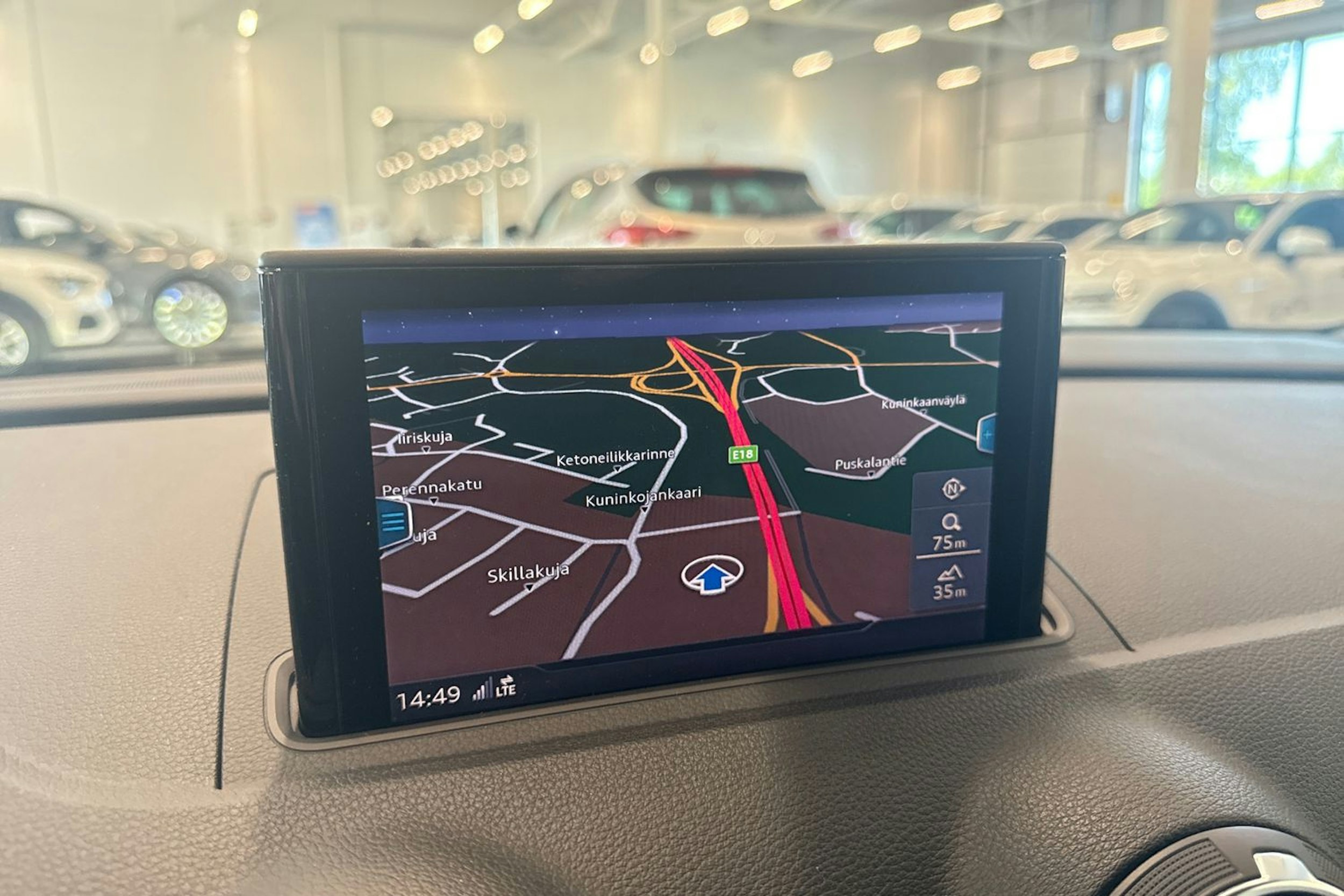 valkoinen Audi A3 2018 kuva 21.