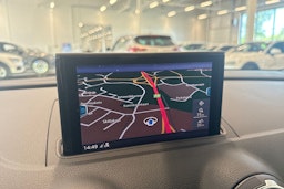 valkoinen Audi A3 2018 kuva 21.