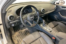 valkoinen Audi A3 2018 kuva 3.