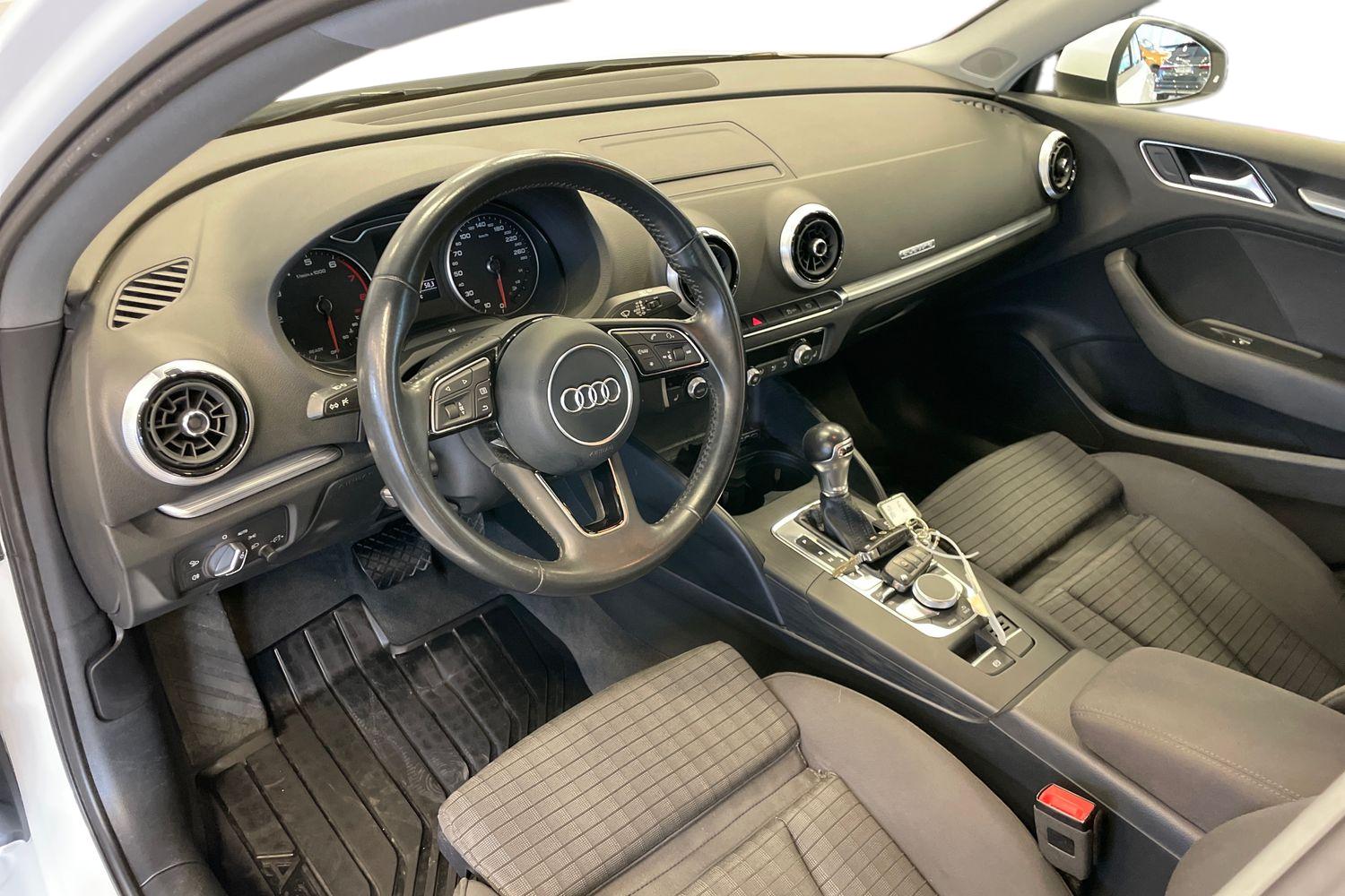 Audi A3 2018, kuva 6/17
