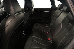 harmaa Audi A3 2018 kuva 10.