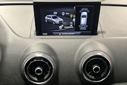 harmaa Audi A3 2018 kuva 18.