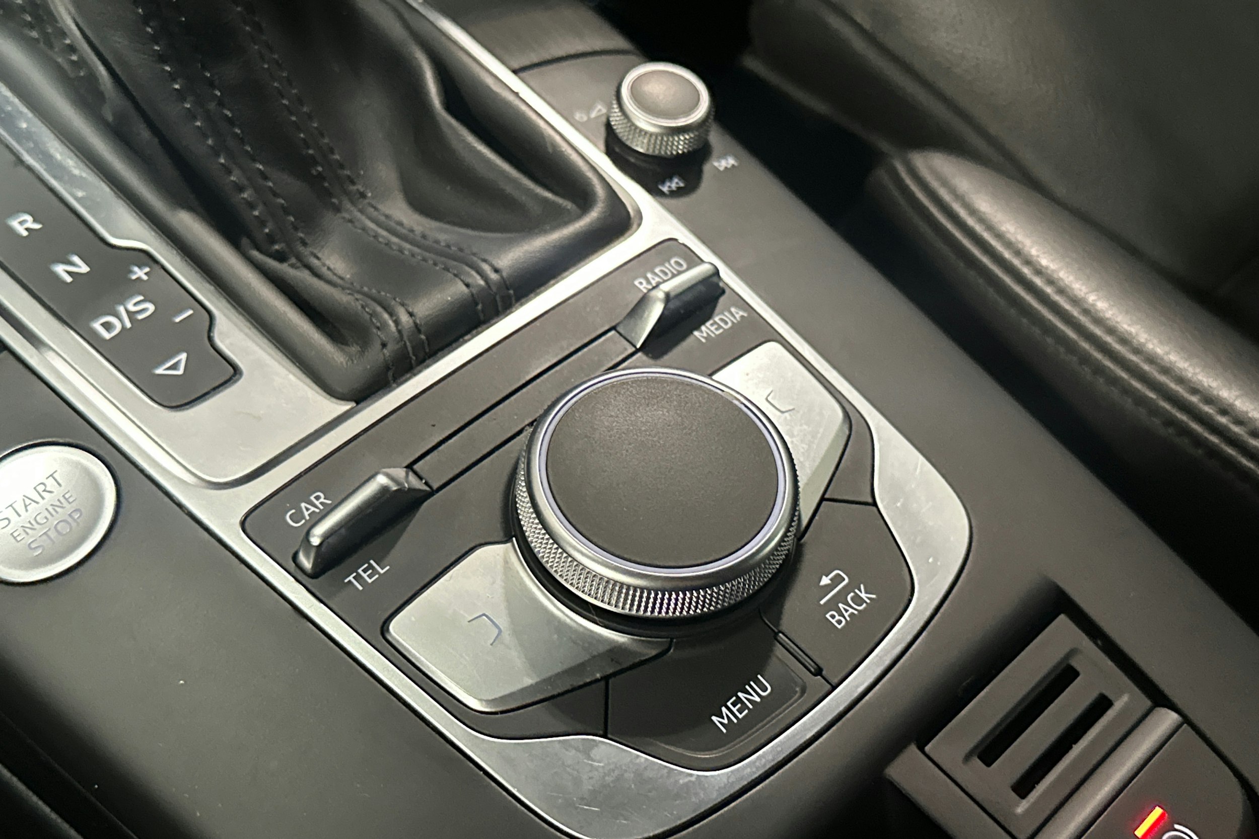 harmaa Audi A3 2018 kuva 20.