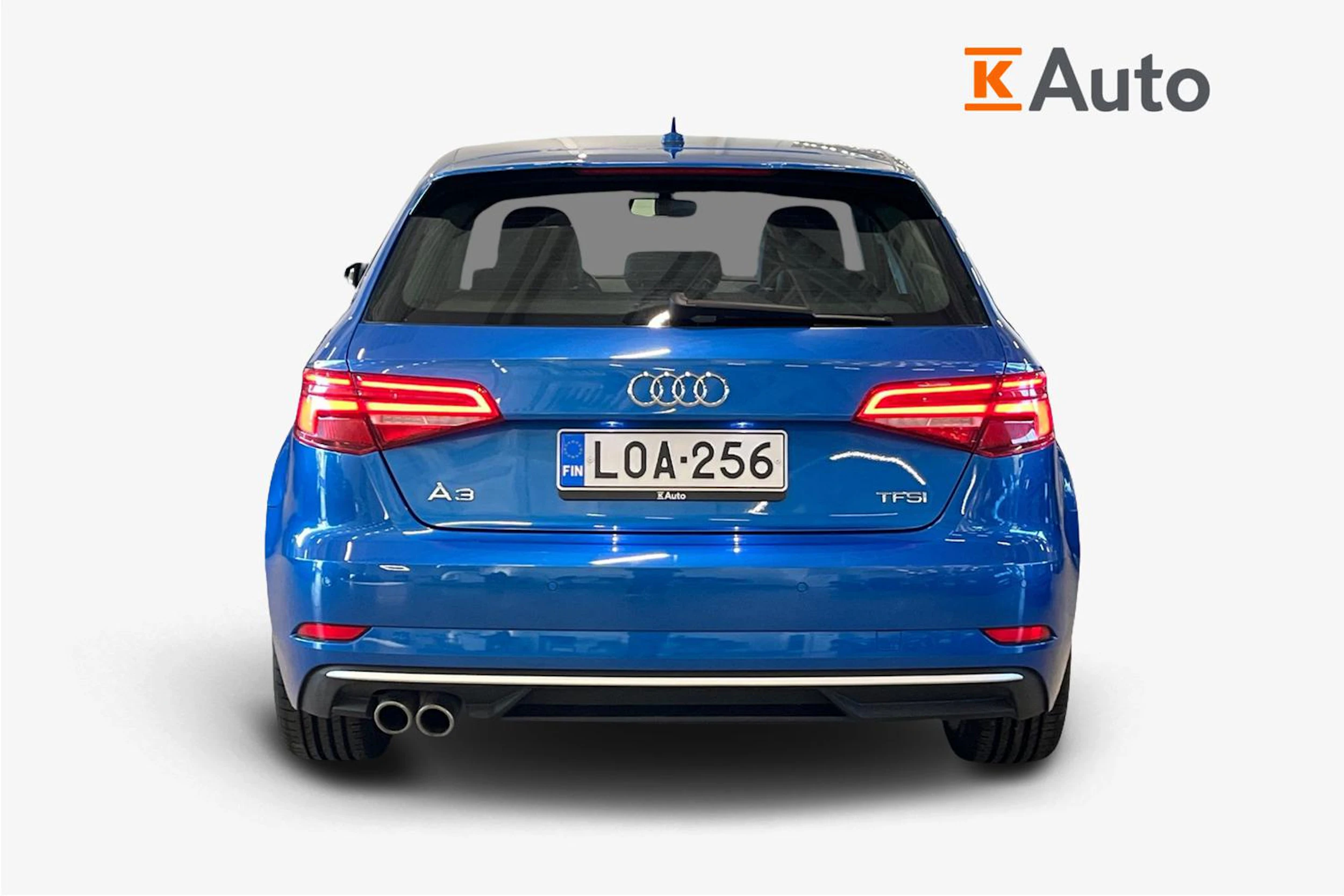 sininen Audi A3 2018 kuva 3.