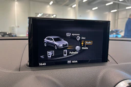 sininen Audi A3 2018 kuva 15.