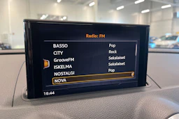 sininen Audi A3 2018 kuva 19.