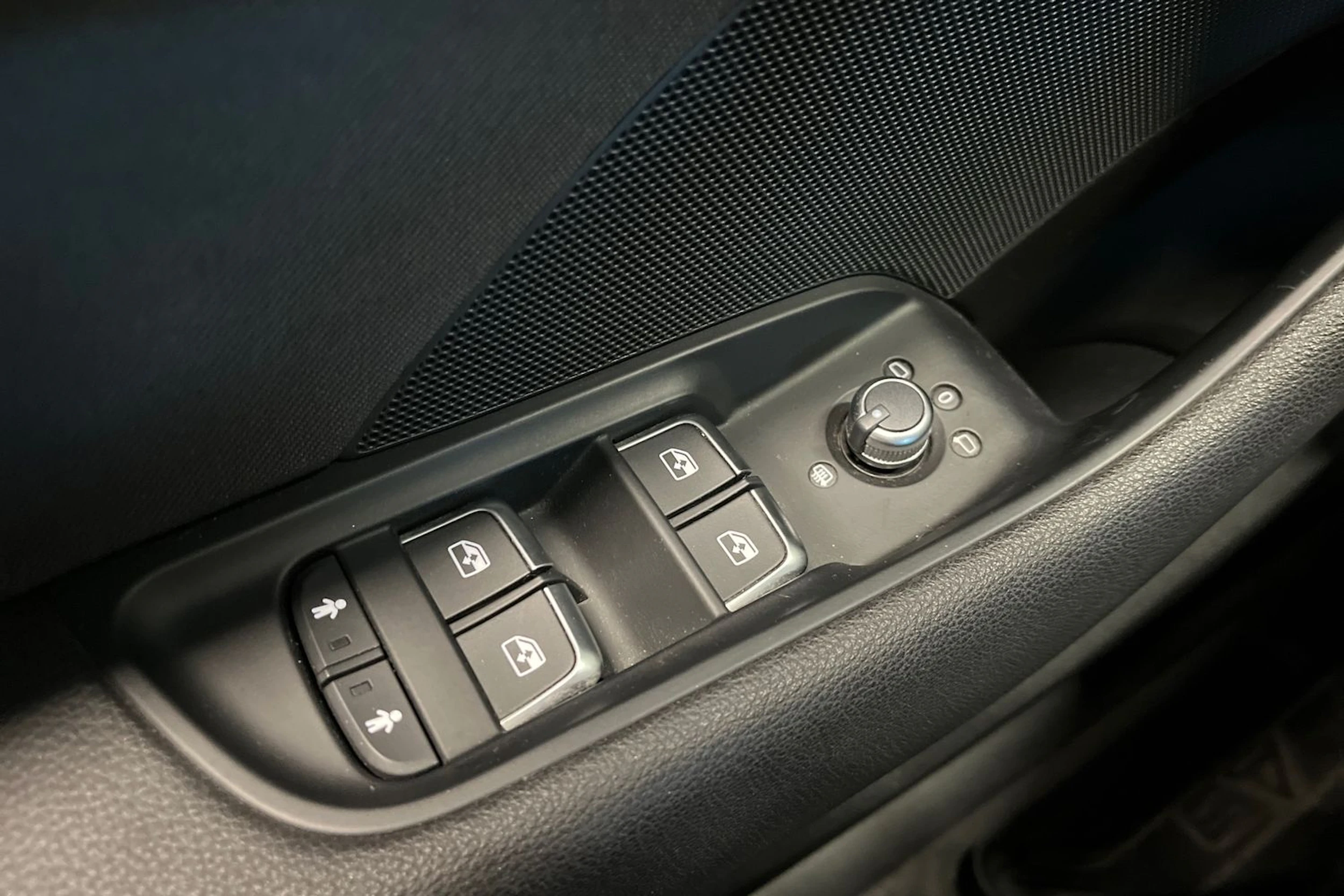 sininen Audi A3 2018 kuva 25.