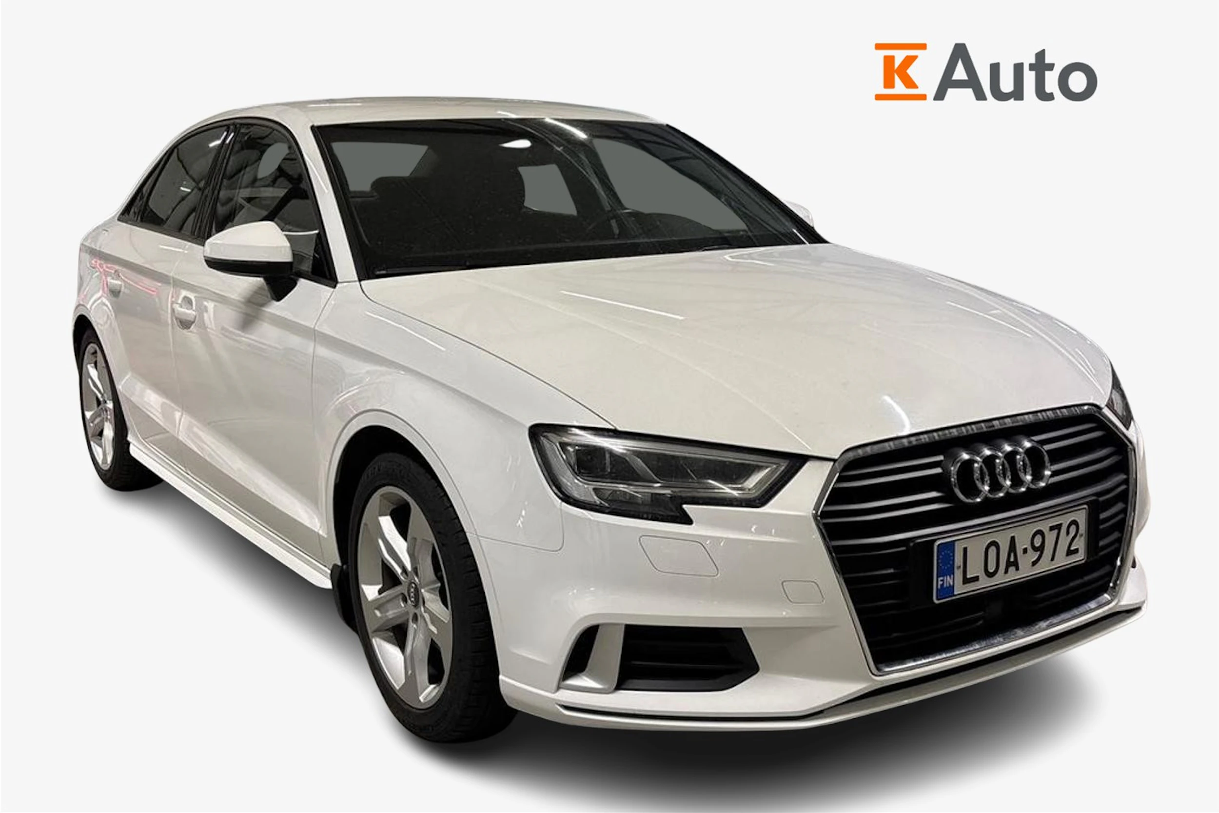 valkoinen Audi A3 2018 kuva 1.