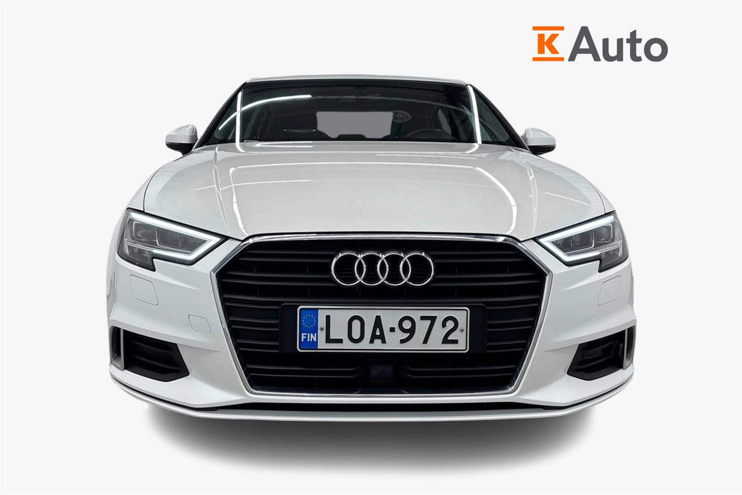 valkoinen Audi A3 2018 kuva 4.