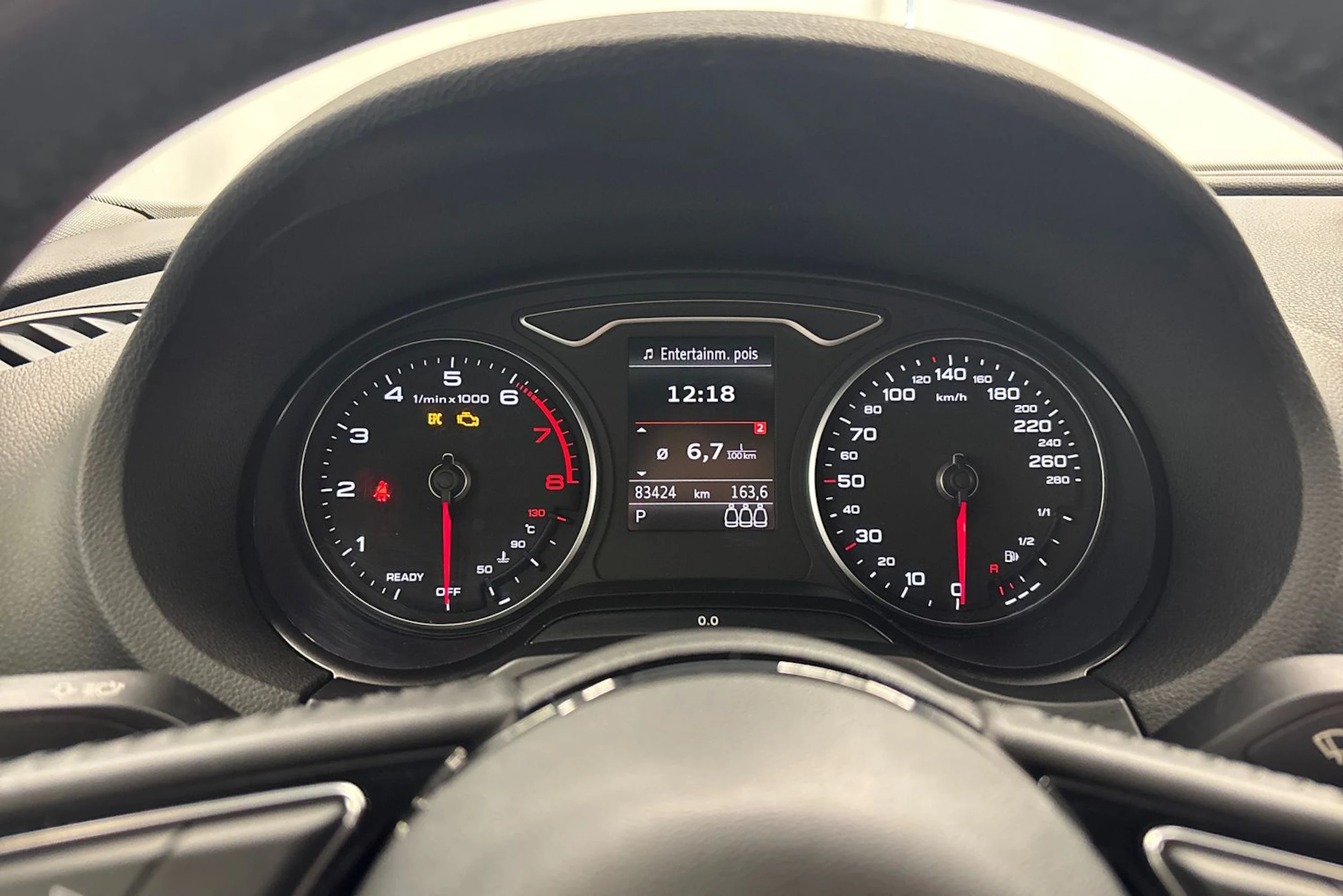 valkoinen Audi A3 2018 kuva 11.