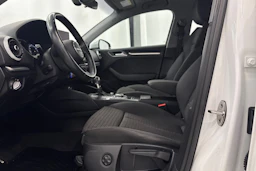 valkoinen Audi A3 2018 kuva 18.