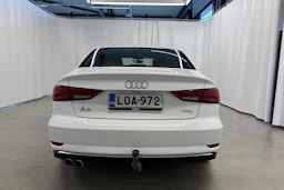 valkoinen Audi A3 2018 kuva 21.