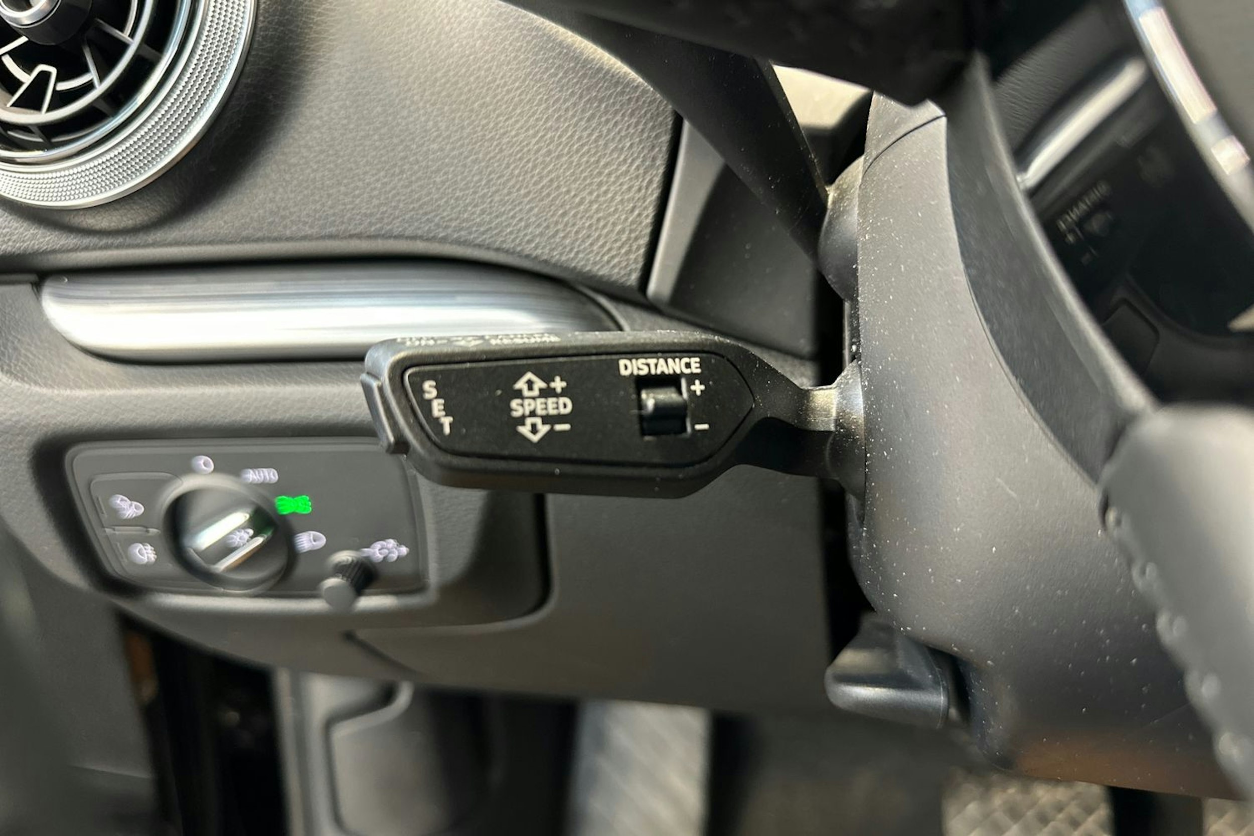 musta Audi A3 2018 kuva 19.