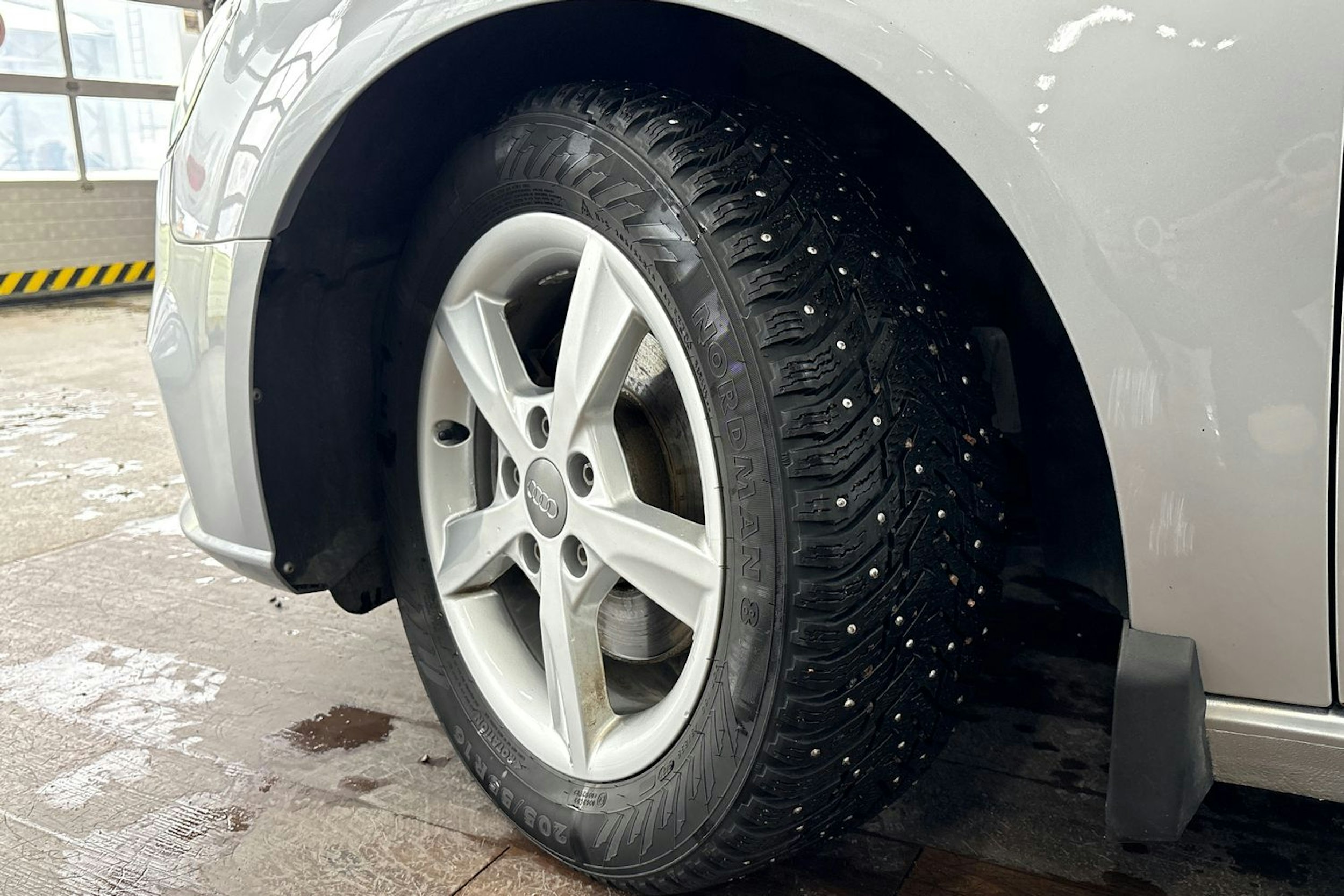 Hopea Audi A3 2018 kuva 13.