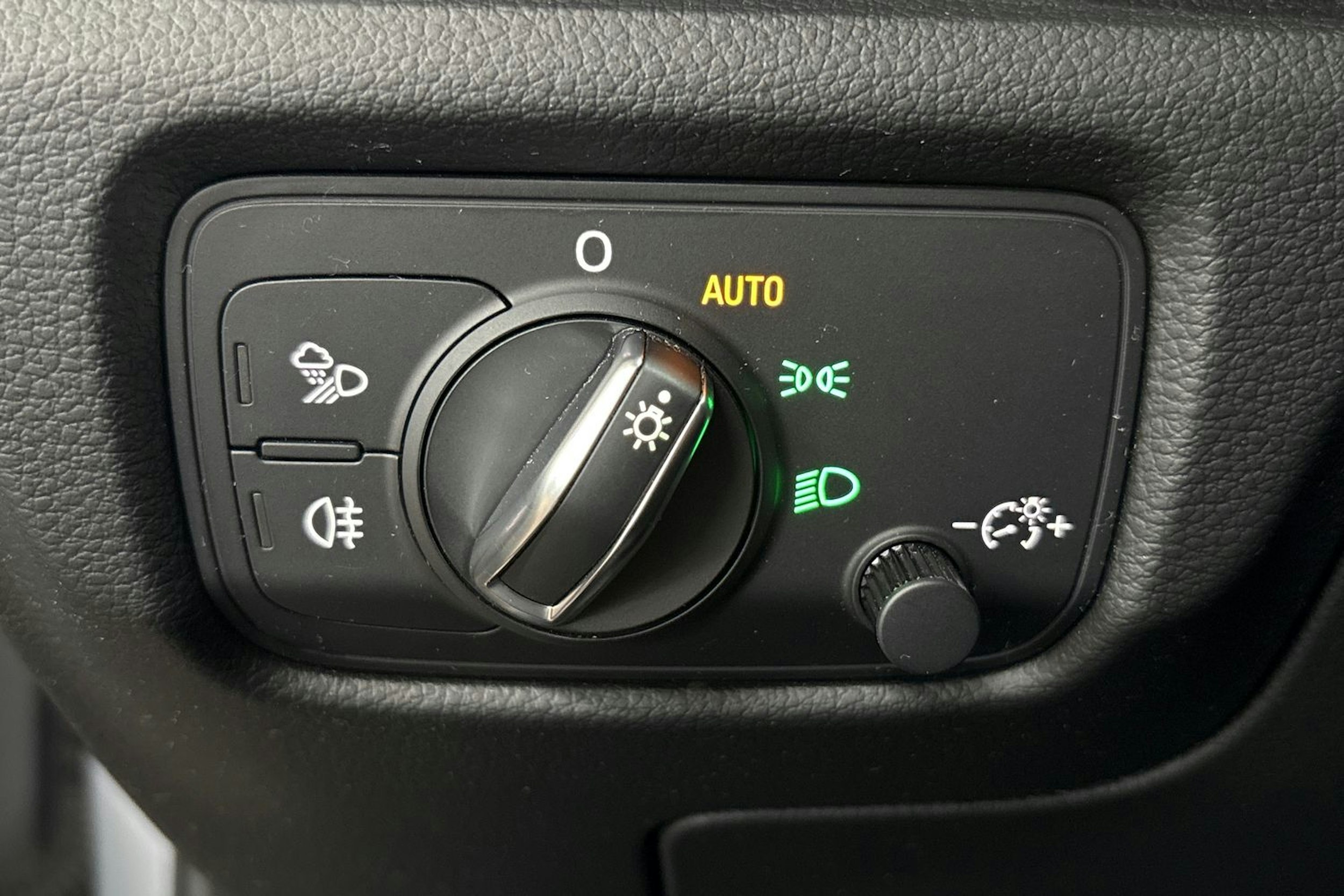 Hopea Audi A3 2018 kuva 26.