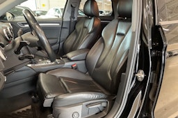 musta Audi A3 2018 kuva 14.
