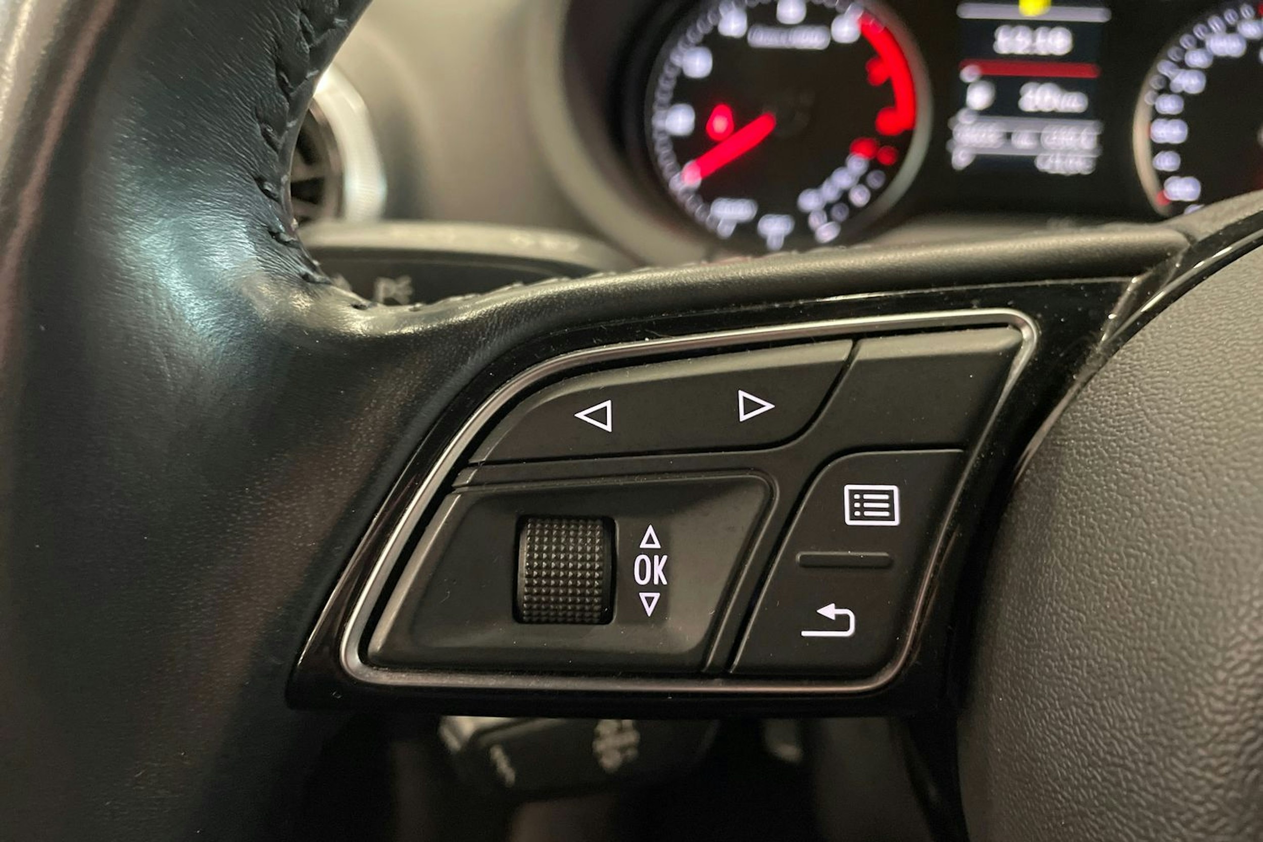 musta Audi A3 2018 kuva 17.